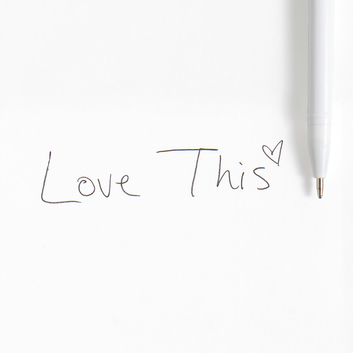 Black gel ink writing sample from Pippi Post Ballet Slippers & Bow Gel Pen